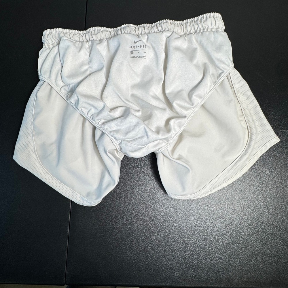 Nike Dri-FIT Women‎ White Running Shorts Athletic Performance Size S - Picture 6 of 6